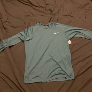Size: L; Brand: NIKE SWIM